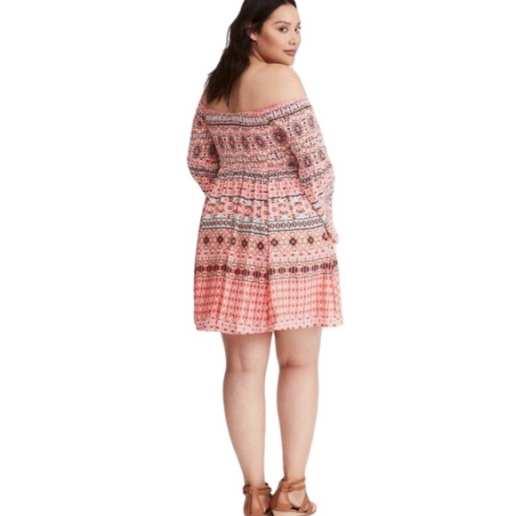 TORRID Mosaic Print Smocked Bell Sleeve Dress Size 3 - Picture 3 of 7